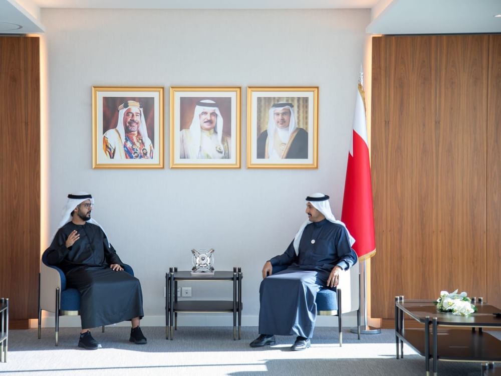 UAE and Bahrain Strengthen Cooperation in Transportation and Telecommunications