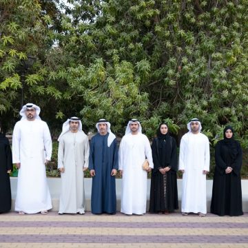 Sheikh Hazza bin Zayed Receives ECSSR Delegation to Discuss Research and Development