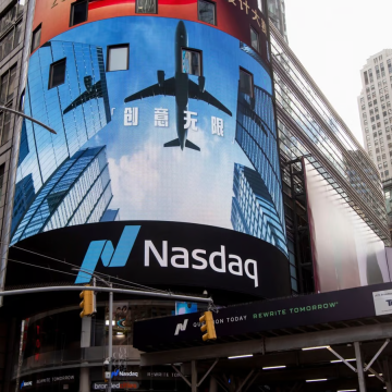 Nasdaq Futures Drop as China's DeepSeek Raises AI Competition Concerns