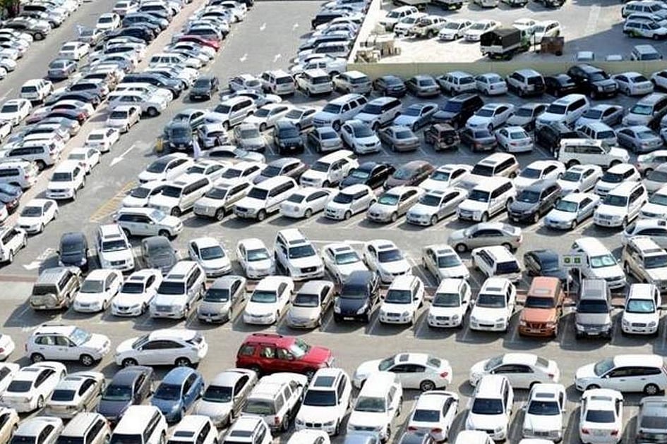 Dubai to Implement Variable Parking Fees Starting April 2025