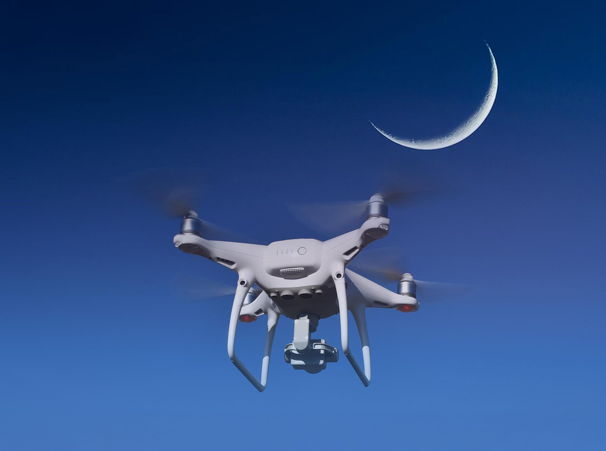 UAE Introduces AI-Driven Drones for Ramadan Moon Sighting