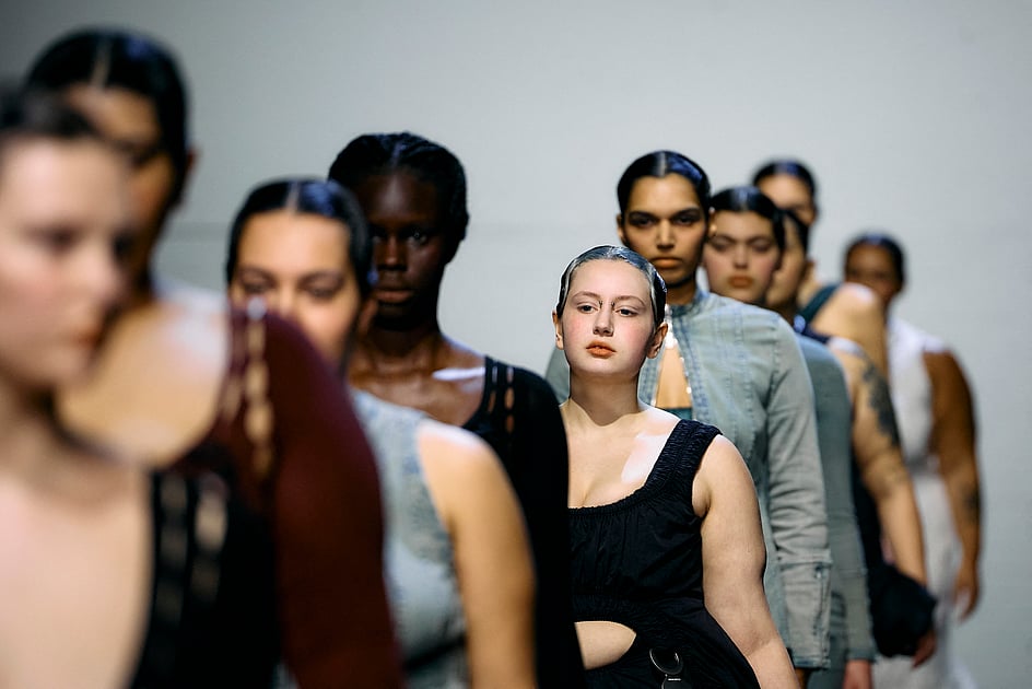 AI Transforms Fashion Modeling, Offering New Opportunities Amid Concerns