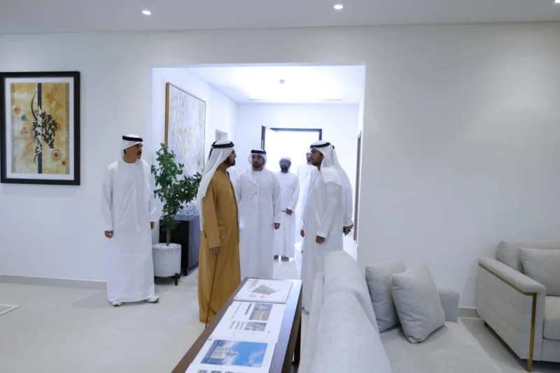 Sheikh Mohammed Reviews Dhs1.4 Billion Housing Project for Emiratis