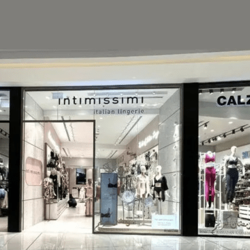 Oniverse Group Opens New Flagship Stores in Dubai Mall