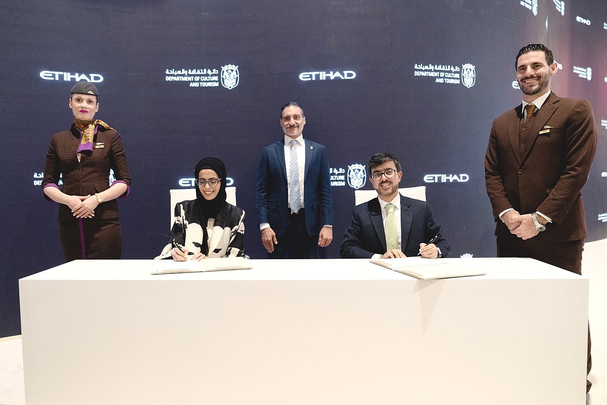 DCT and Etihad Airways Unveil 'Abu Dhabi Pass' with 10GB Tourist SIM Card