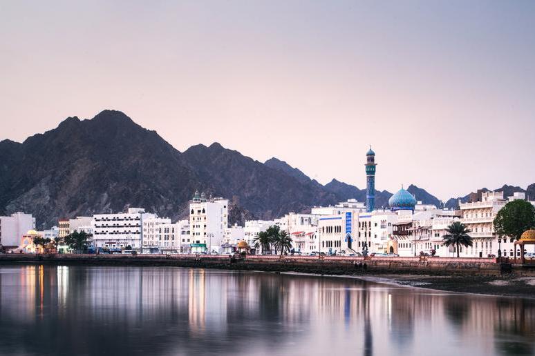 Oman's Economy Shows Steady Growth Driven by Non-Oil Sector