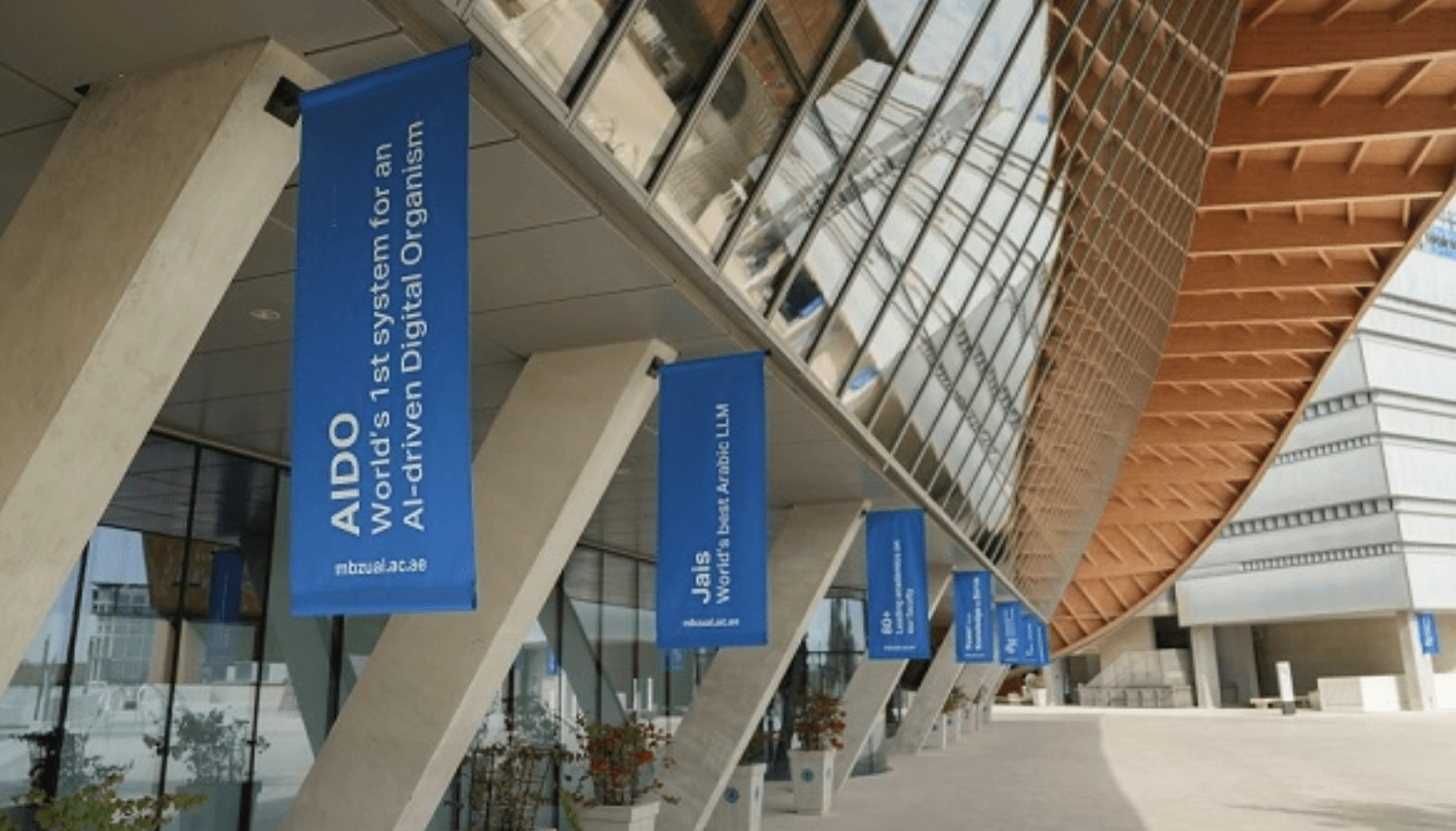 MBZUAI Showcases AI Innovations at Machines Can See 2025