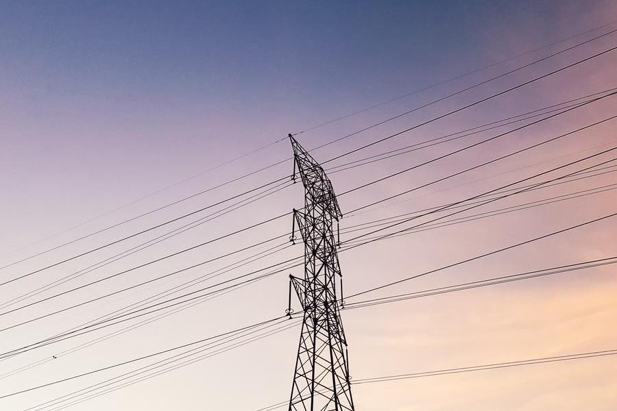 Bahrain Secures $200 Million Loan for New Power Plant Construction