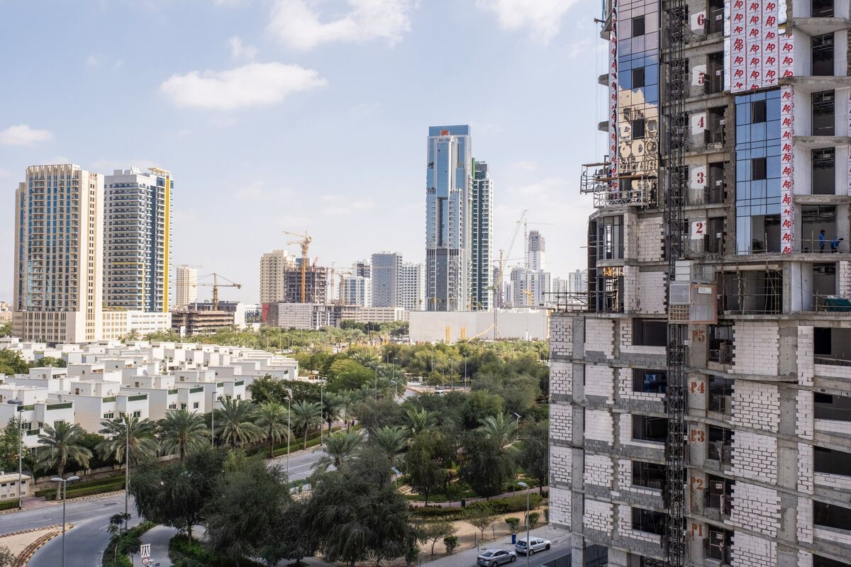Dubai Property Platforms Seek Investors Amid Real Estate Boom