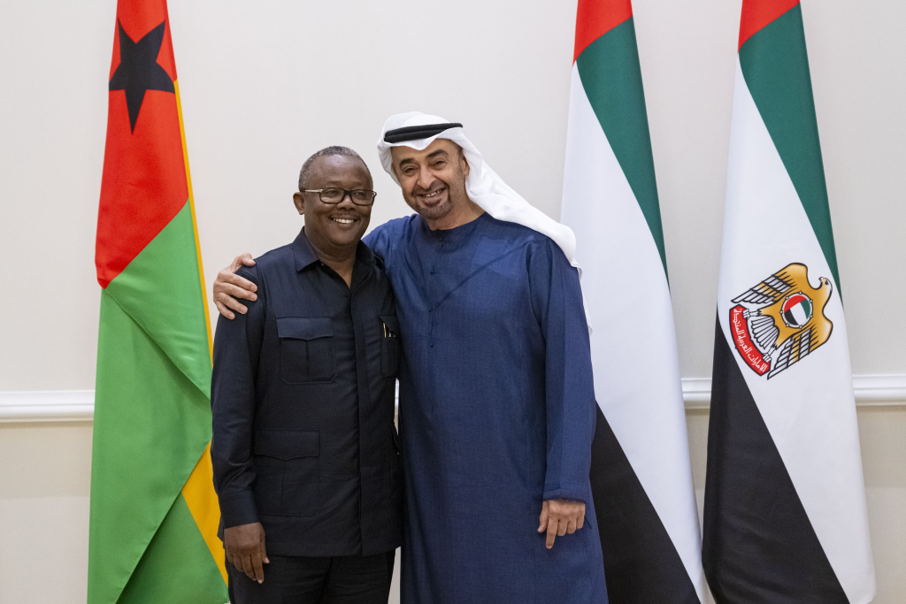 UAE President Welcomes Guinea-Bissau President in Diplomatic Meeting