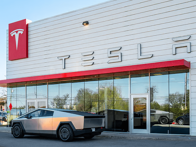 Tesla Prepares for Saudi Arabia Launch Amid Growing EV Market