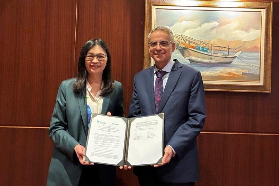 Abu Dhabi and Hong Kong Strengthen Regulatory Cooperation for Cross-Border Investment Abu Dhabi and Hong Kong Strengthen Regulatory Cooperation for Cross-Border Investment