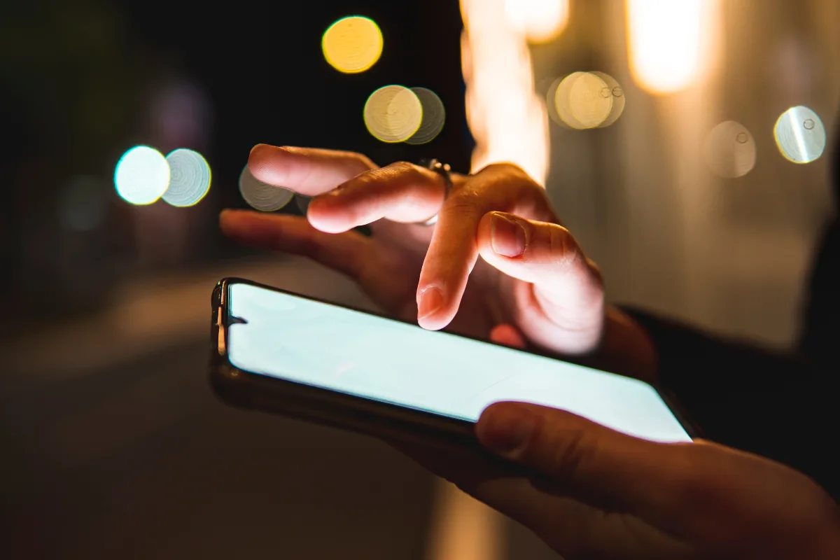 UAE Introduces Finfluencer Licensing to Enhance Accountability in Social Media Investment Advice