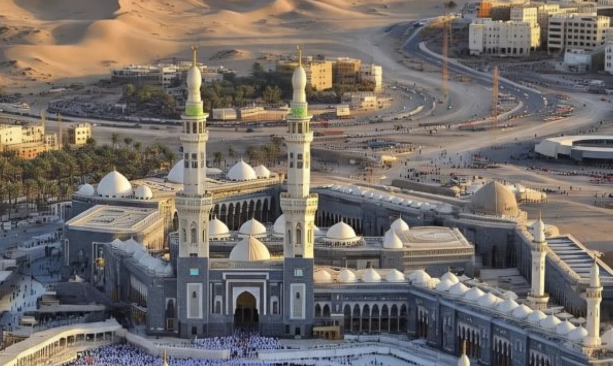 Saudi Arabia Reopens Umrah Visa Applications Following Successful Hajj 2025