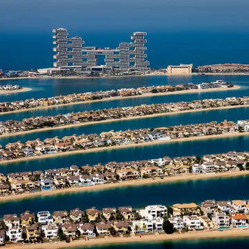 Dubai Real Estate Sector Sees $4.8 Billion in Transactions Last Week