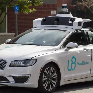 WeRide Shares Rise Following MoU with Uber and Dubai's RTA