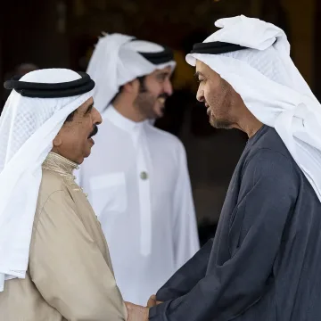 UAE President Meets with King of Bahrain in Abu Dhabi