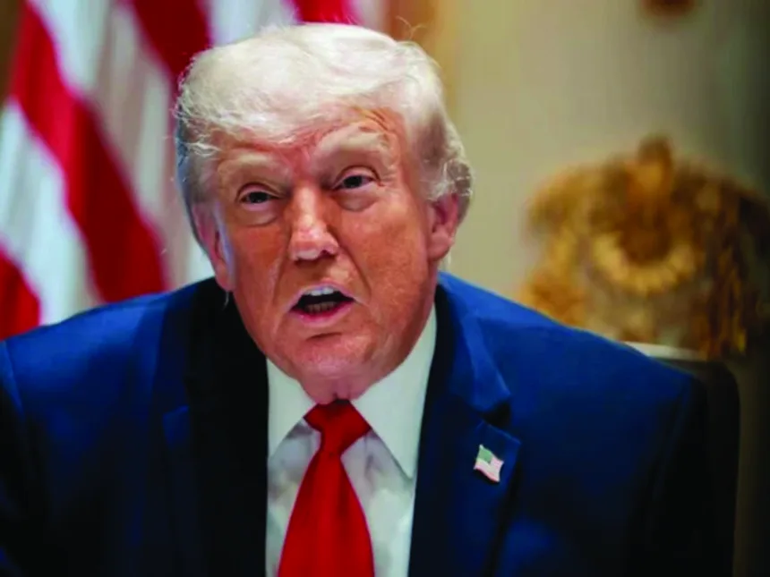 254.jpg Trump Abandons Hormuz Cargo Fee, Shifts Focus to Gulf Investments