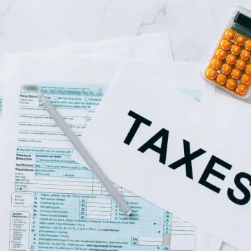 6104.webp Final Reminder for NRIs in UAE: ITR Filing Due by July 31
