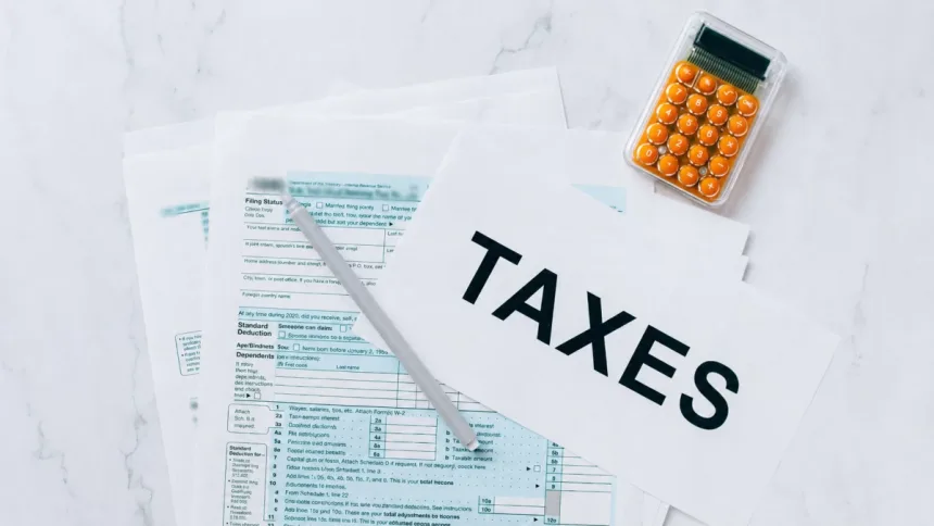 Final Reminder for NRIs in UAE: ITR Filing Due by July 31
