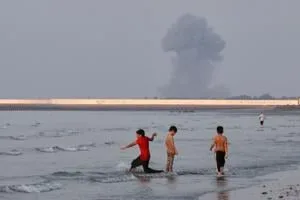 6a54ae310bb53.image_.jpg U.S. Reinstates Blockade on Iran Amid Strait of Hormuz Tensions