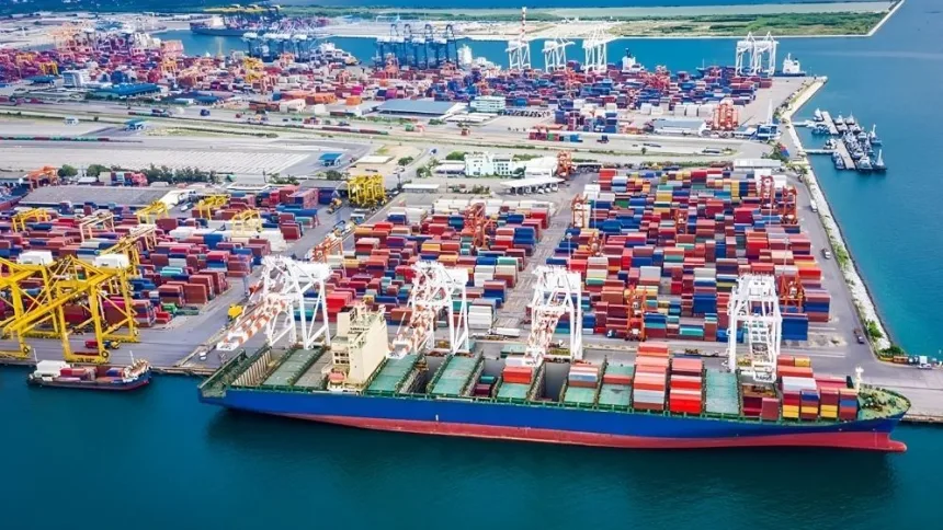 UAE Government Aims for $63.4 Billion Export Target by FY27