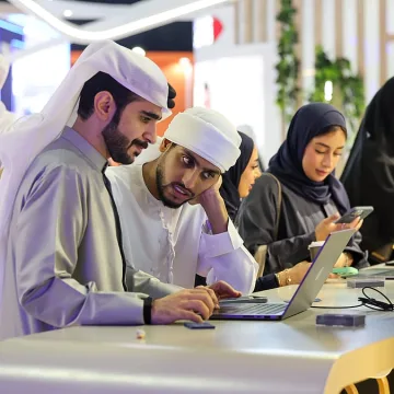 STAFFNAT_250923_Ru_ya_Careers_Fair_VSAKLANI_291758625557825.jpg UAE PMI Rebounds to Four-Month Peak as Hiring Activities Resume