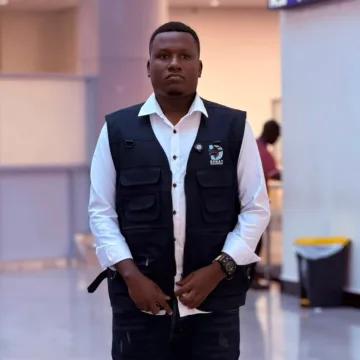 WhatsApp-Image-2026-08-04-at-14.56.44.jpg Kamanyi Derrick: Transforming a Simple Phone Shop in Dubai