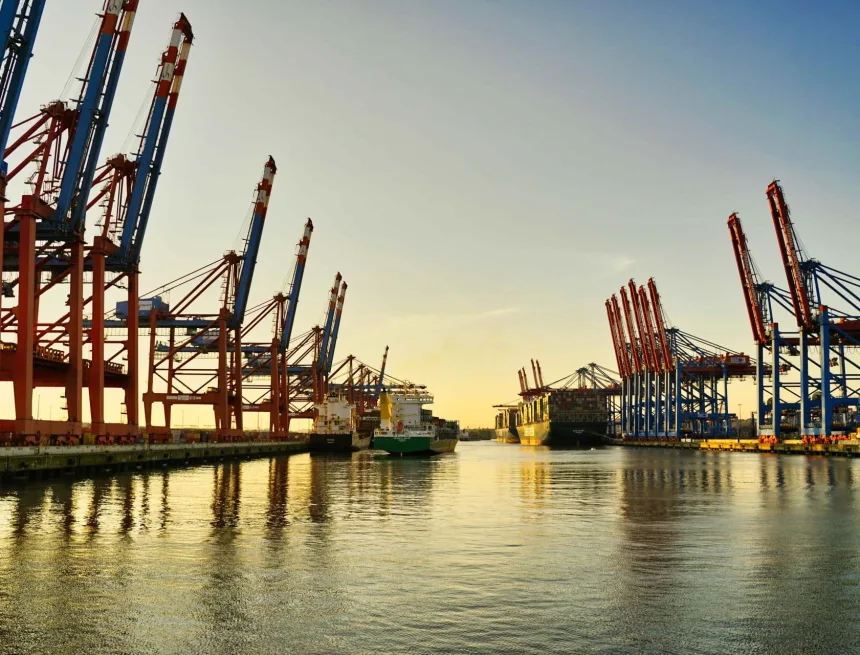 AD Ports Achieves Record Profits Amid Ongoing Hormuz Disruptions