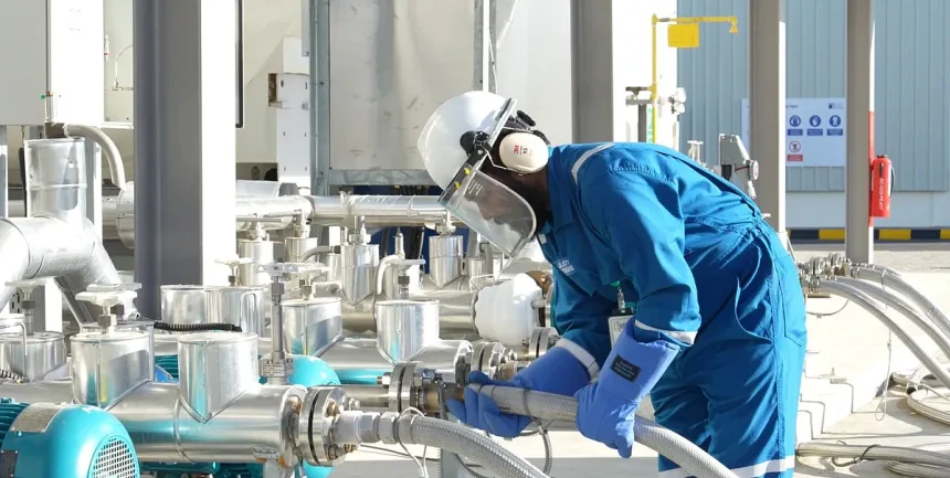 Gulf-Cryo-CO2.webp Gulf CO₂ Market Poised to Reach $2.29 Billion by 2034